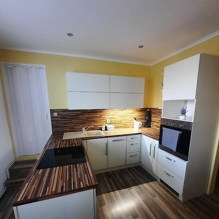 Apartman Sandra Valtice Exterior foto