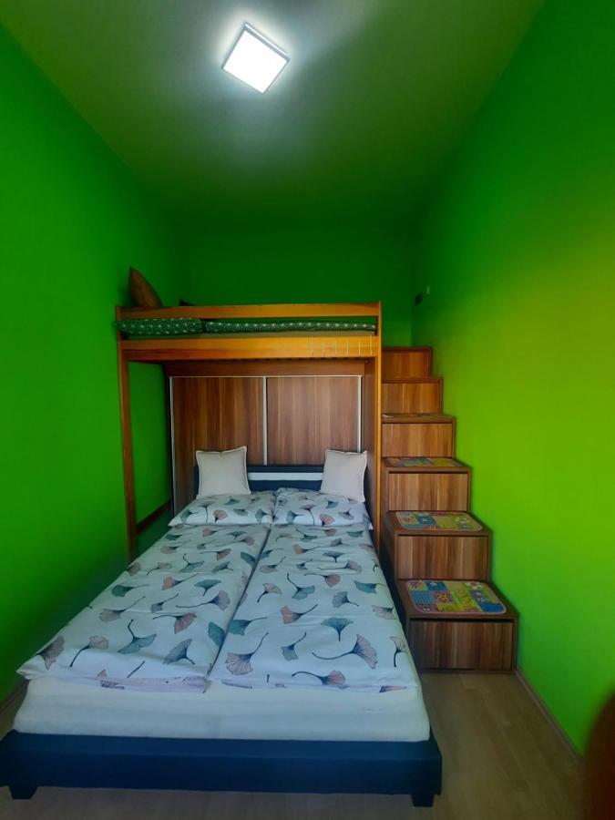 Apartman Sandra Valtice Exterior foto