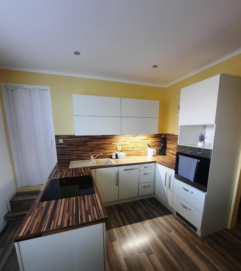 Apartman Sandra Valtice Exterior foto