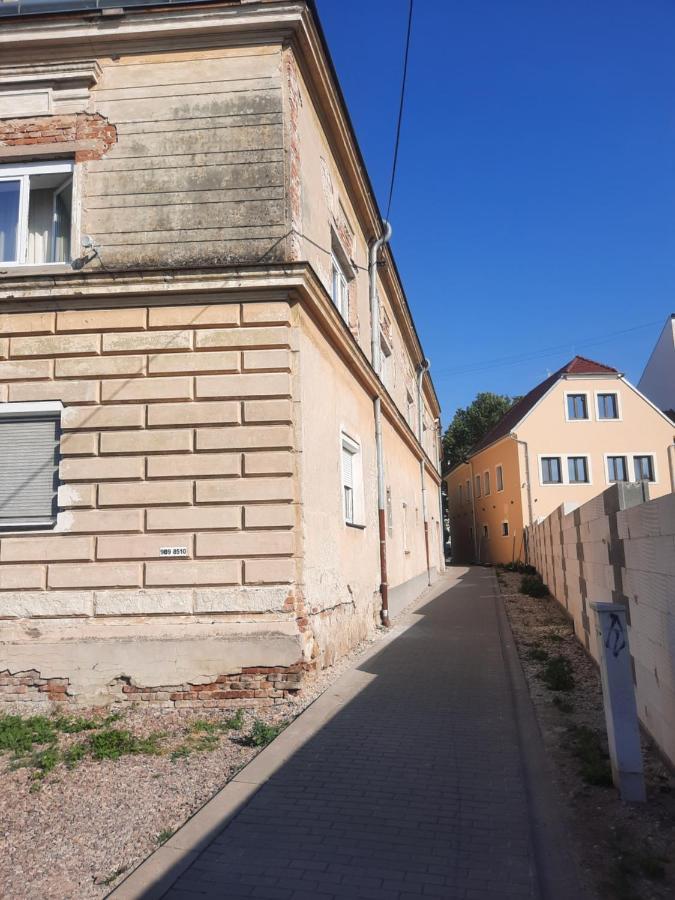 Apartman Sandra Valtice Exterior foto